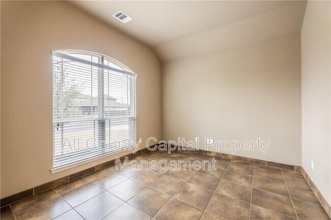 Foto del edificio - 18712 Leigh Ln