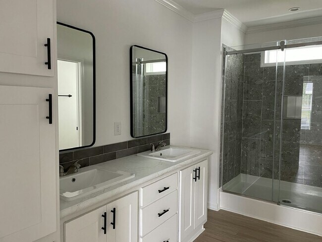 Foto del edificio - 748 Arbor Estates Way
