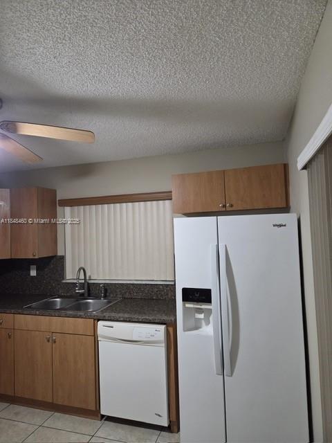 Building Photo - 18921 NW 63rd Ct Cir