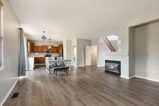 Foto del edificio - 2020 Spring Creek Ln