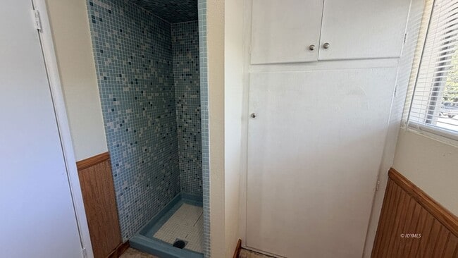 Building Photo - 54141 Pine Crest Ave