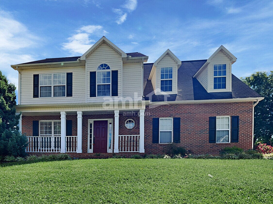 Primary Photo - 4905 Ivy Rose Dr