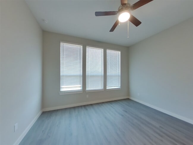 Building Photo - 2423 Cohorn Trl