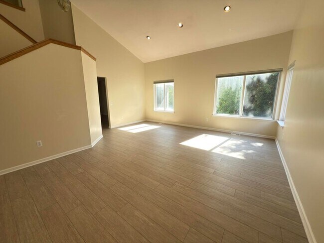 Foto del edificio - 1929 Harley Dr