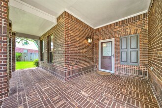 Building Photo - 3143 S Royce Cir