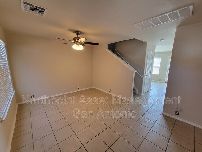 Foto del edificio - 3722 Cascade Cove