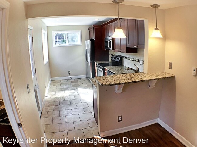 Building Photo - 2 br, 1.5 bath House - 3212 West 31st Ave