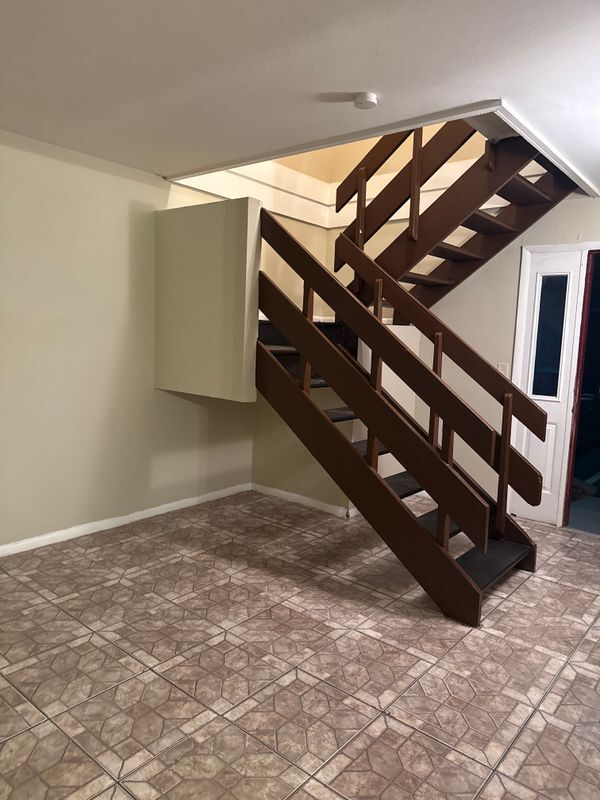 Foto del edificio - 1015 W Sumner St