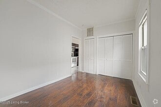 Building Photo - 1312 Lillian Ave