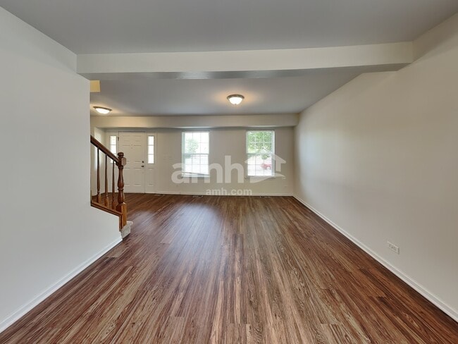 Building Photo - 1828 Ness Way