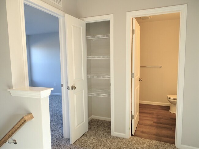 Foto del edificio - 19 Cobblestone Ct