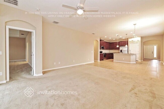 Foto del edificio - 4001 91st Ave E