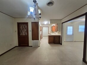 Building Photo - 308 Mackeral St