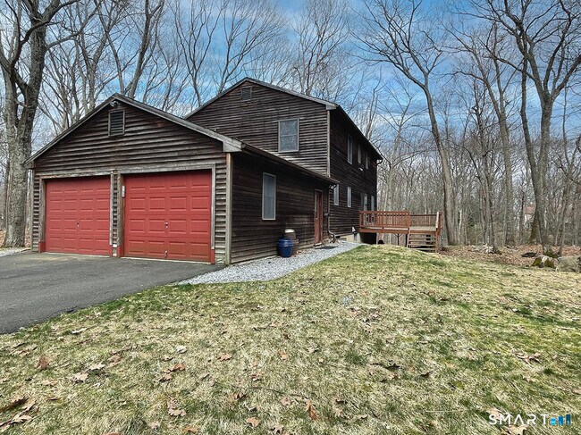 Foto del edificio - 1315 Purchase Brook Rd