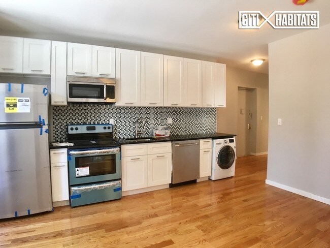 Foto del edificio - 723 E 5th St