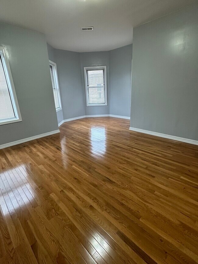 Foto del edificio - 3156 S Wallace St