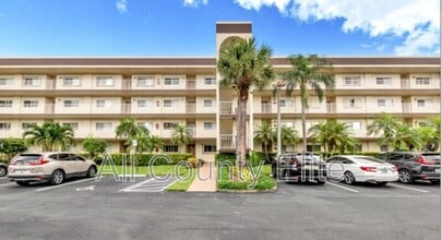 Building Photo - 4735 Lucerne Lakes Blvd E