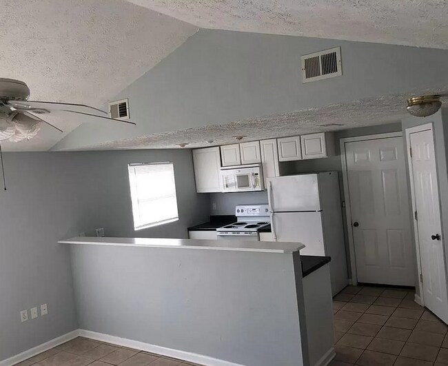 Foto del edificio - 7405 San Moritz Dr