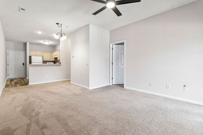 Building Photo - Sweetwater Condo