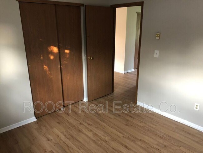 Foto del edificio - 213 N Madison Rd