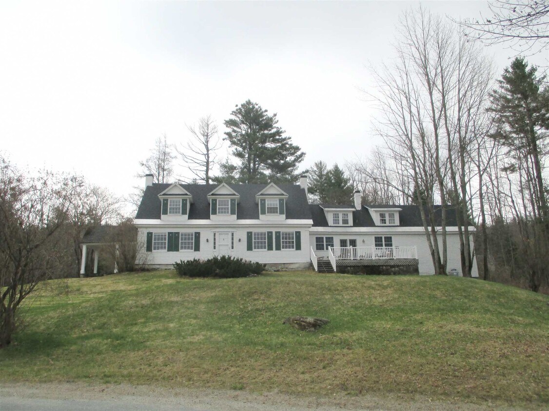 679 Slate Ledge Rd, Littleton, NH 03561 House Rental in Littleton, NH