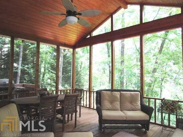 Foto del edificio - 3649 Lakeview Dr