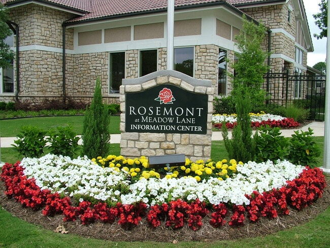 Rosemont at Meadow Lane Apartments Dallas, TX