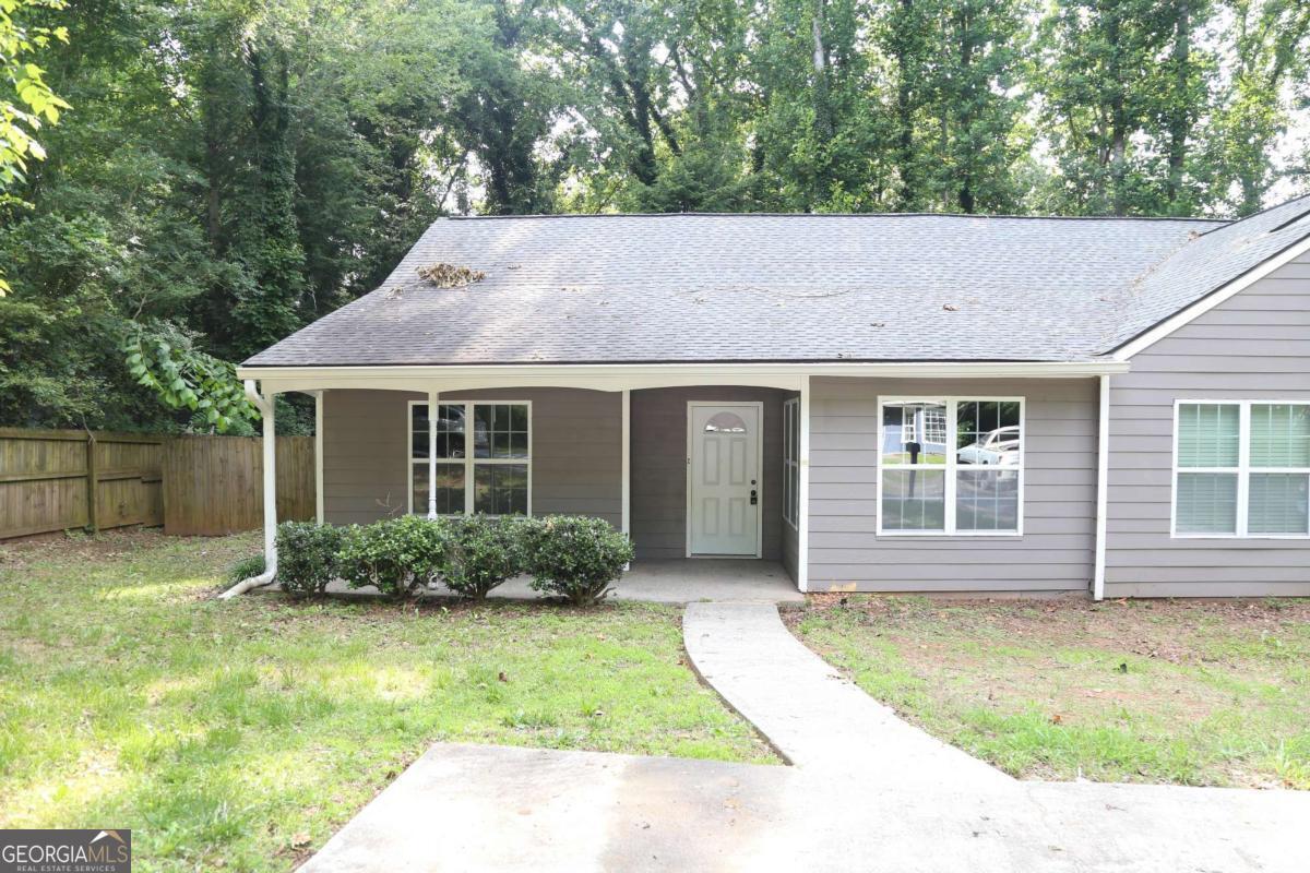 Foto principal - 5141 Farm Pl Dr NE