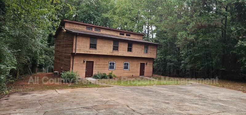 Photo - 165 Park Ridge Court
