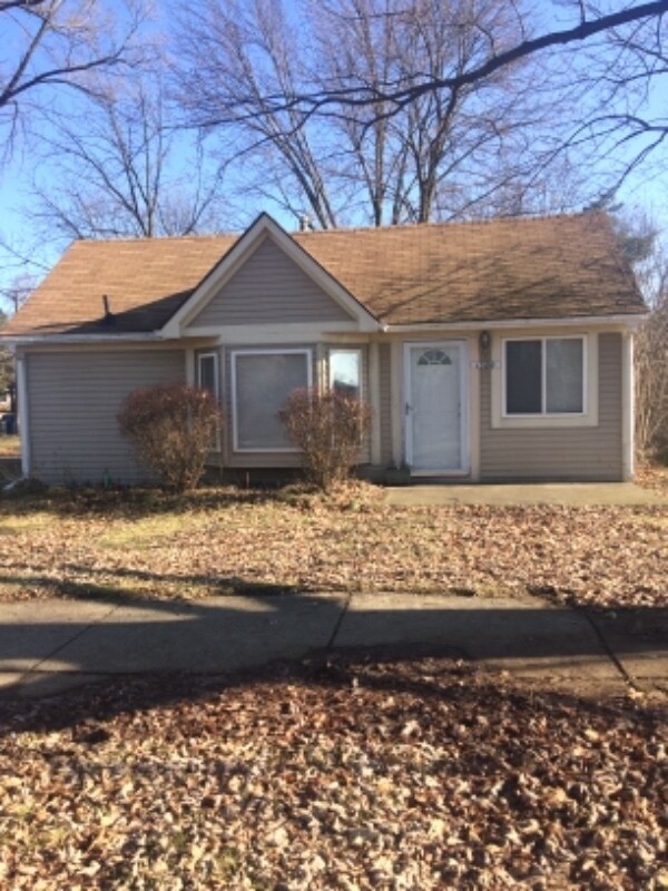 Foto principal - 1320 Scott Lake Rd