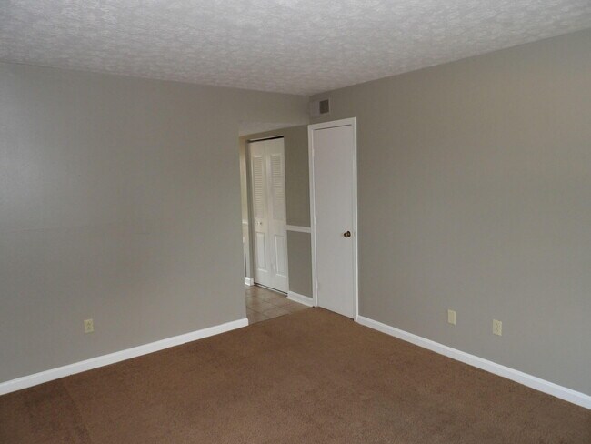 Building Photo - 1325 Powhatan Trail