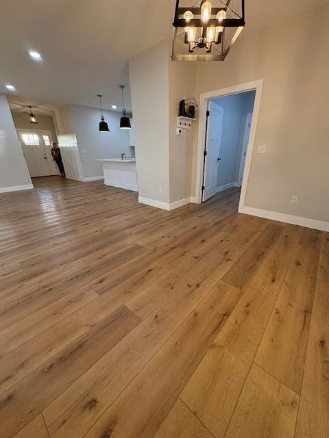 Foto del edificio - 120 Birch Crk Ln