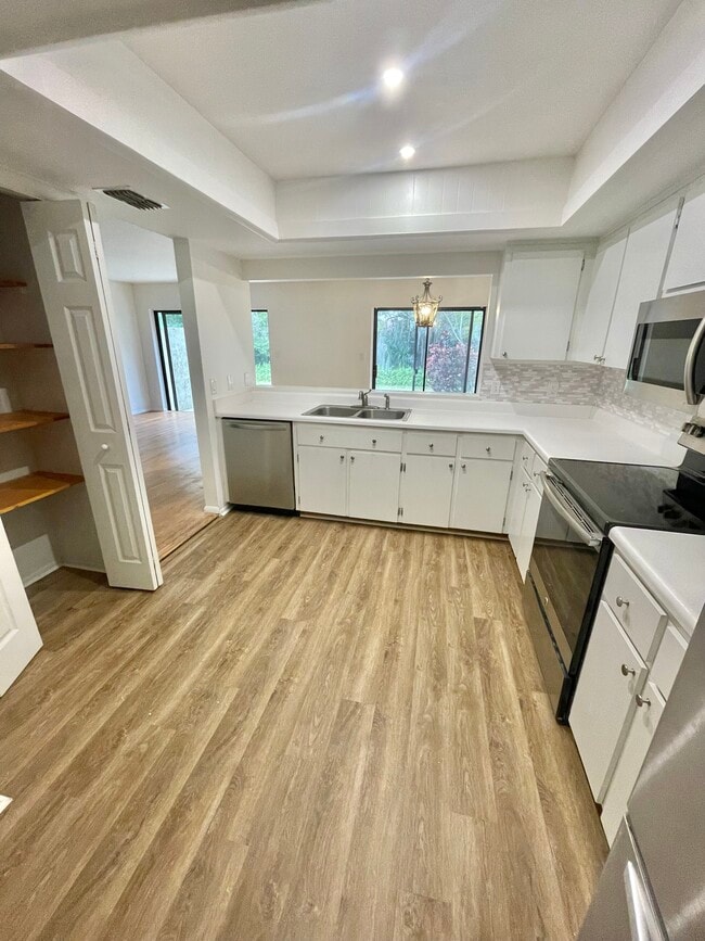 Building Photo - 8326 Tangelo Tree Dr