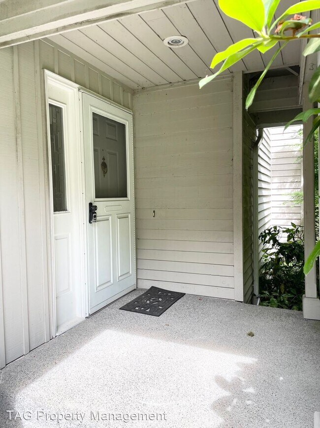 Building Photo - 2 br, 2.5 bath House - 8518 134th Ct NE