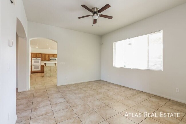 Foto del edificio - *COMING SOON 01-02-2025* Stunning 5 Bedroo...