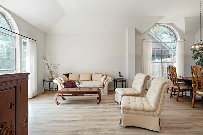 Foto del edificio - 10900 Peale Ct