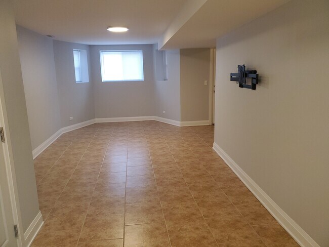 Foto del edificio - 4510 W Adams St