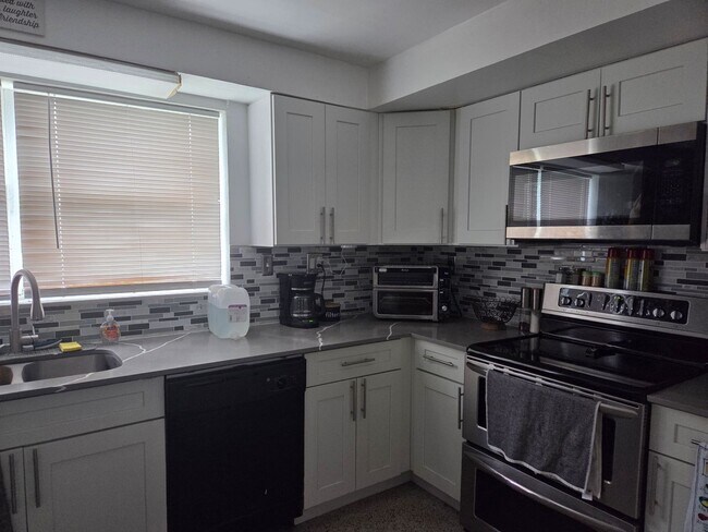 2630 - YEAA SFH - 2630 - YEAA SFH Apartment