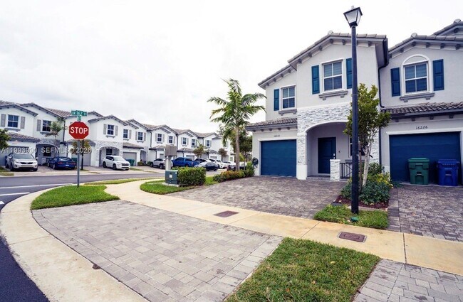 Foto del edificio - 16222 SW 290th Terrace