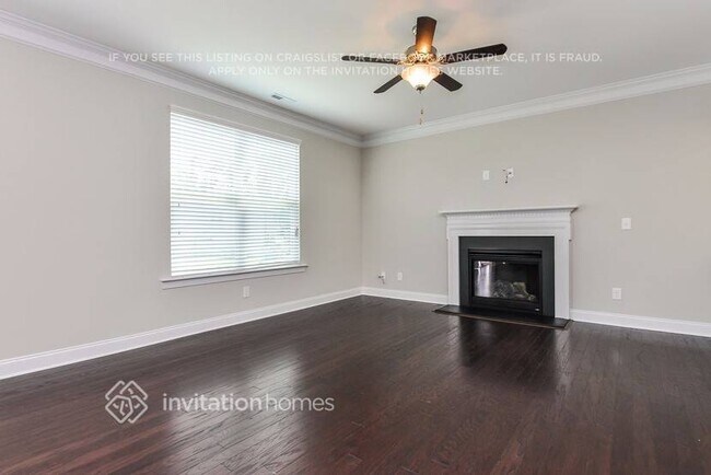 Foto del edificio - 907 Middle Ground Ave