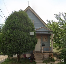 Building Photo - 2460 N 30th St