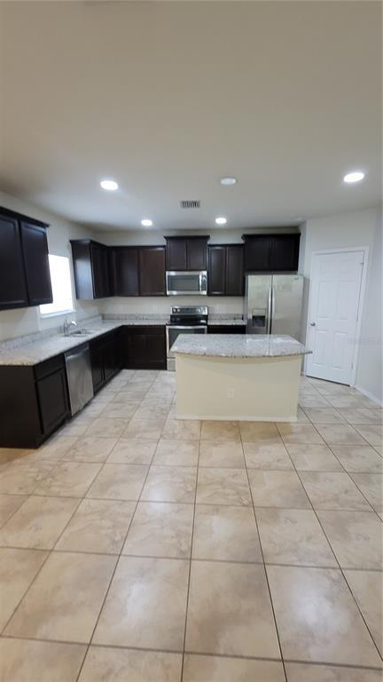 Building Photo - 4808 Chatterton Way