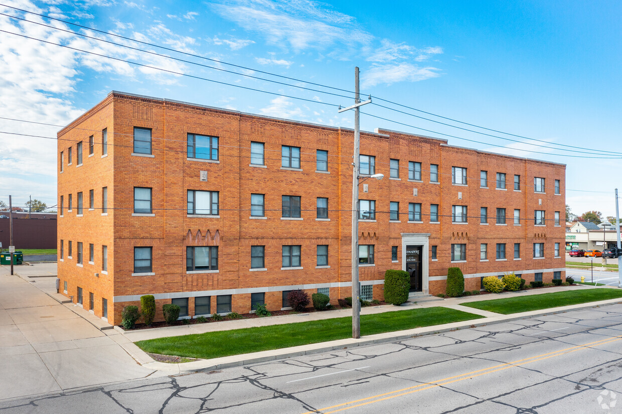 Apartments In Wyandotte Mi