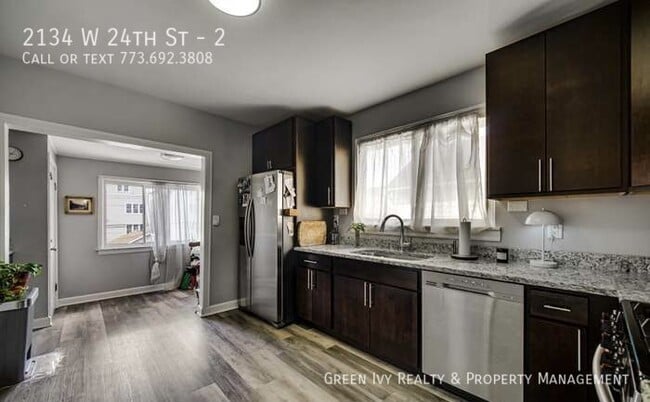Foto del edificio - 2134 W 24th St