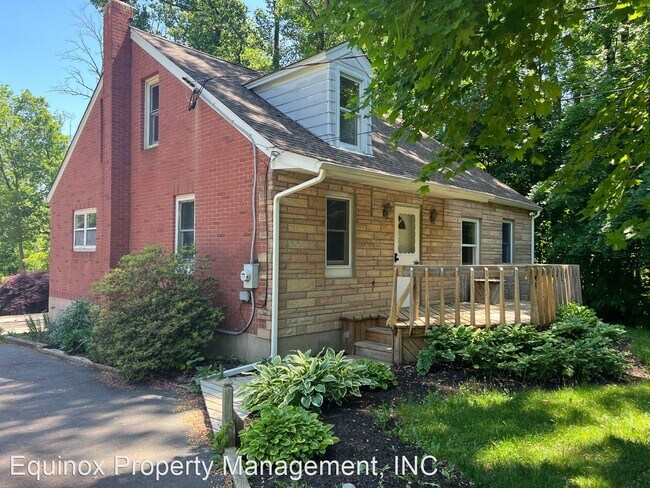 Building Photo - 3 br, 1 bath House - 81 Dickert Road