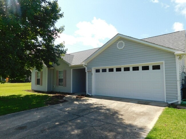 Building Photo - Single Family home