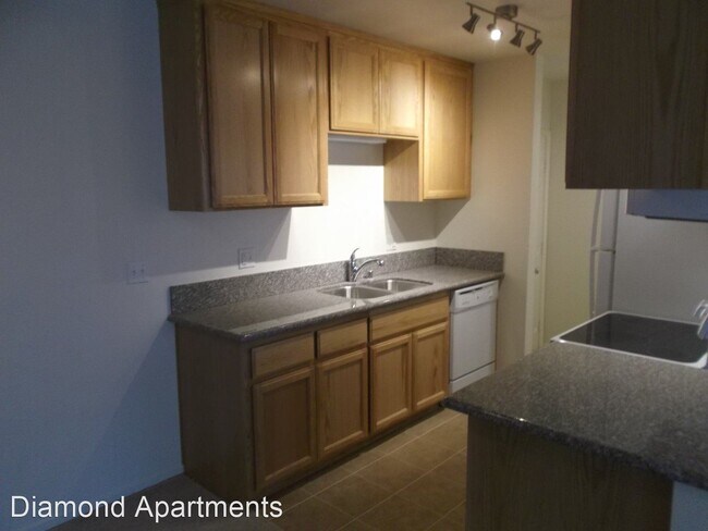 Foto del edificio - 4721 Lamont St