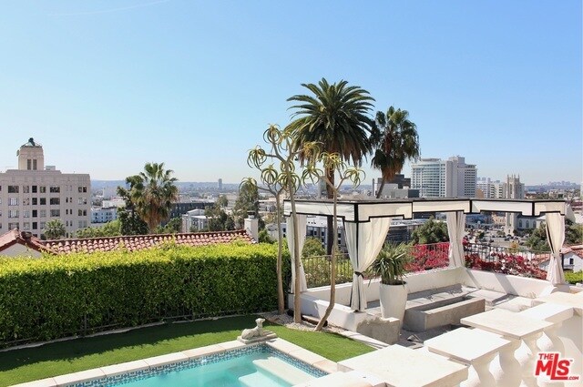 Foto del edificio - 6650 Whitley Terrace