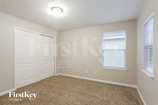 Building Photo - 871 Quiet Stone Ln