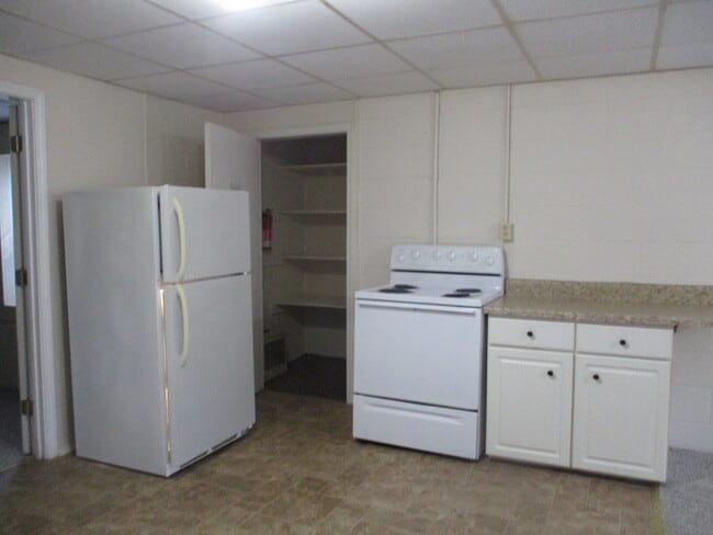 Building Photo - 124 Hibiscus Dr